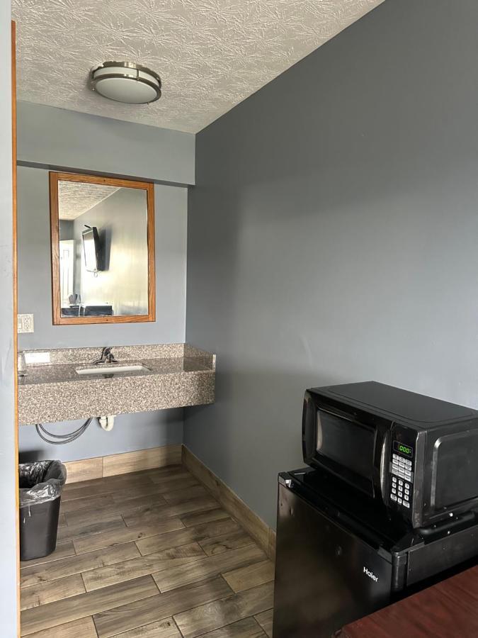 Marjon Motel Anderson Bagian luar foto