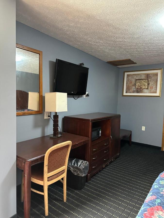 Marjon Motel Anderson Bagian luar foto